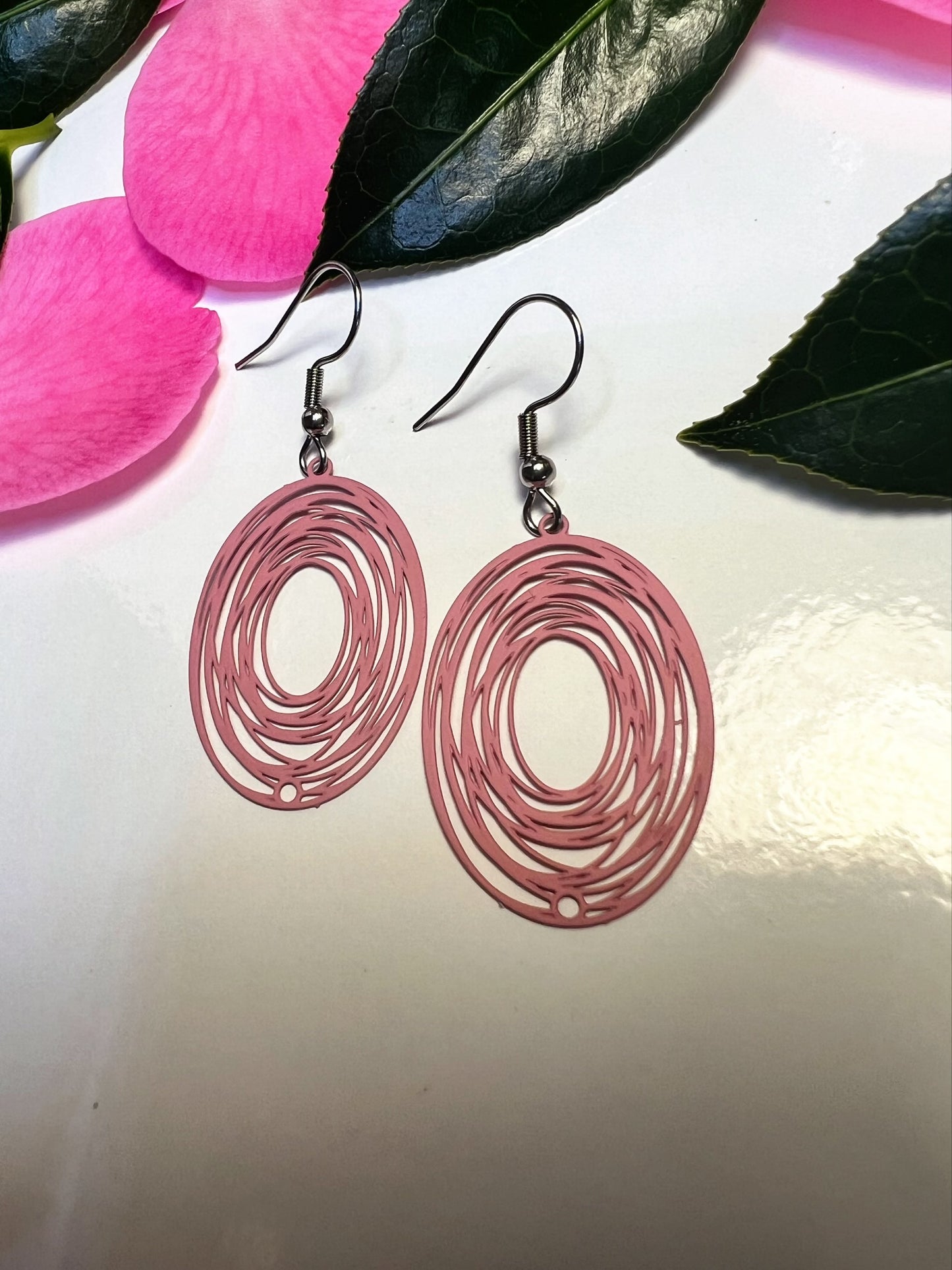 Hollow Oval Laser-cut Earrings