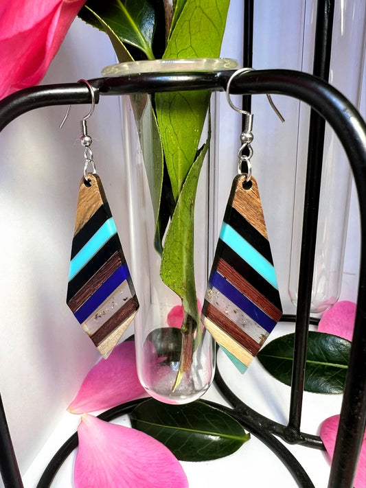 Diagonal GeoFusion Wood & Resin Delights