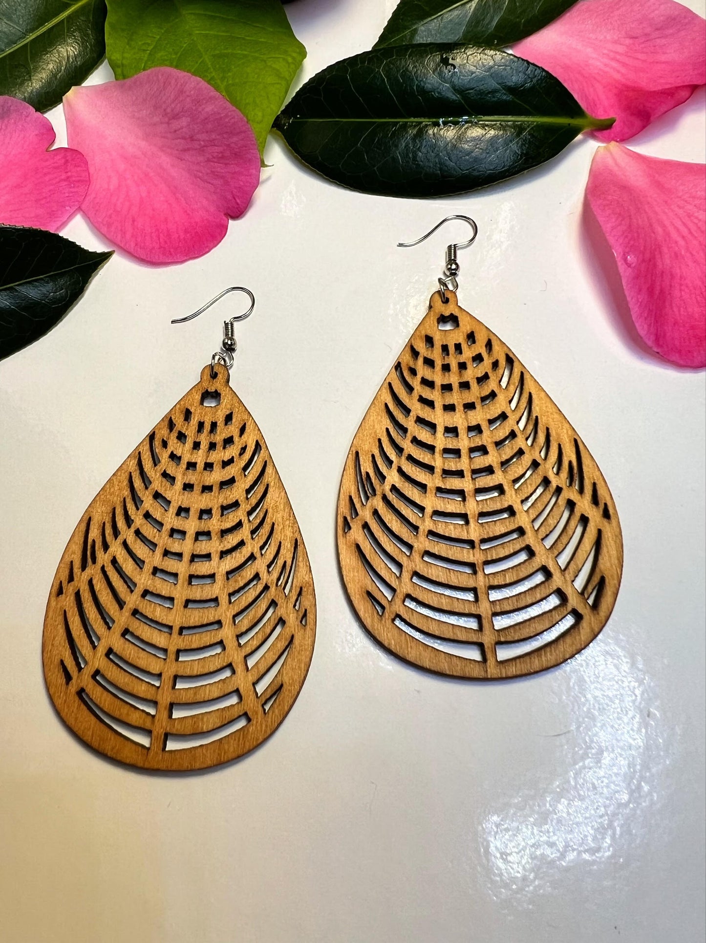 Obovate Hive-like Wooden Earrings